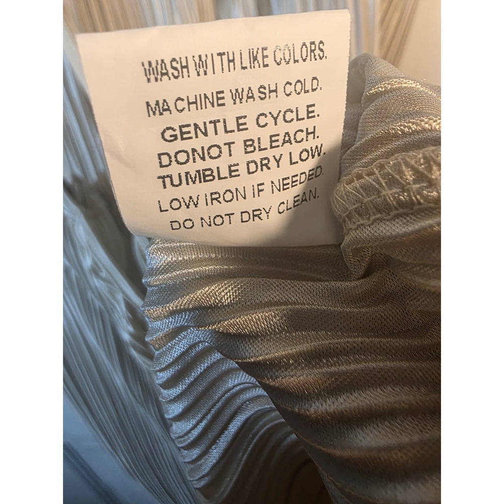 Champagne Gold Plisse 2 Piece Set Pleated Wide Leg Pants & Cami Top XL Metallic - Picture 5 of 5